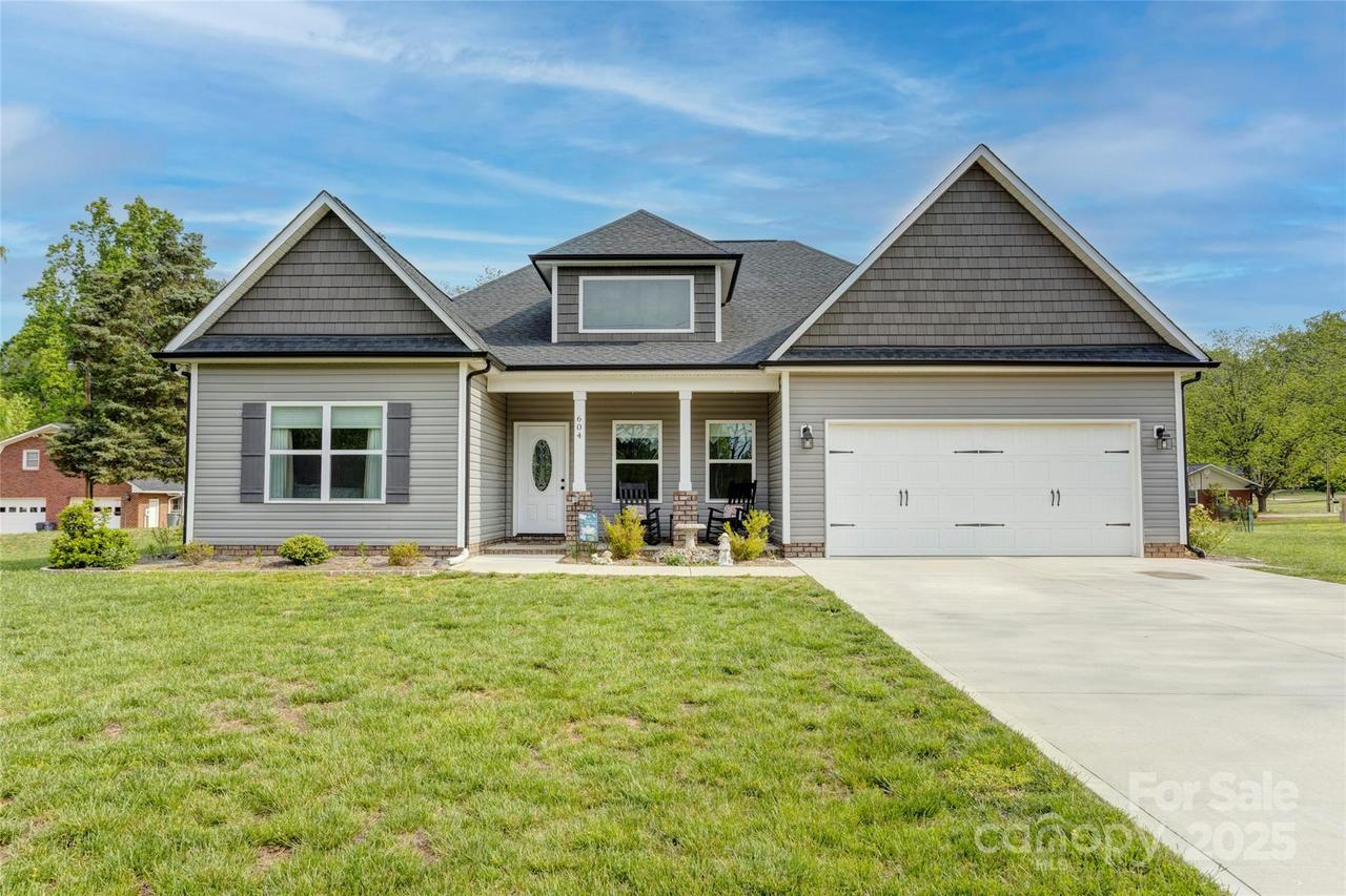 604 Airport Rd., Kannapolis, NC 28081