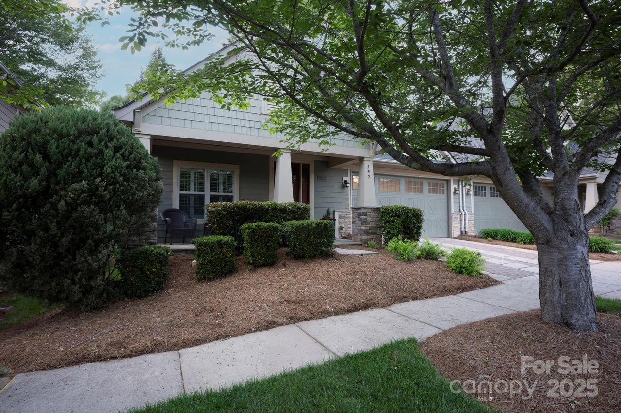 142 Aztec Cir., Mooresville, NC 28117