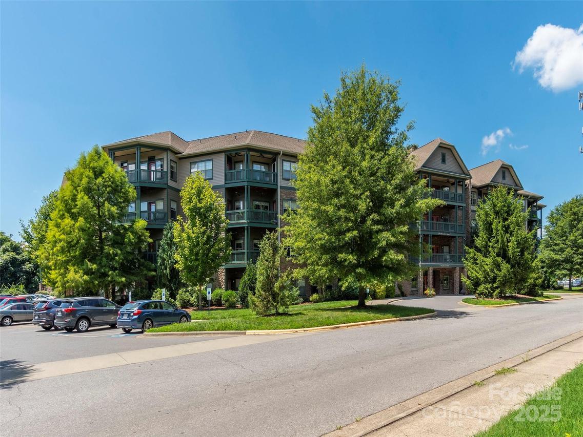 9 Kenilworth Knoll #308, Asheville, NC 28805