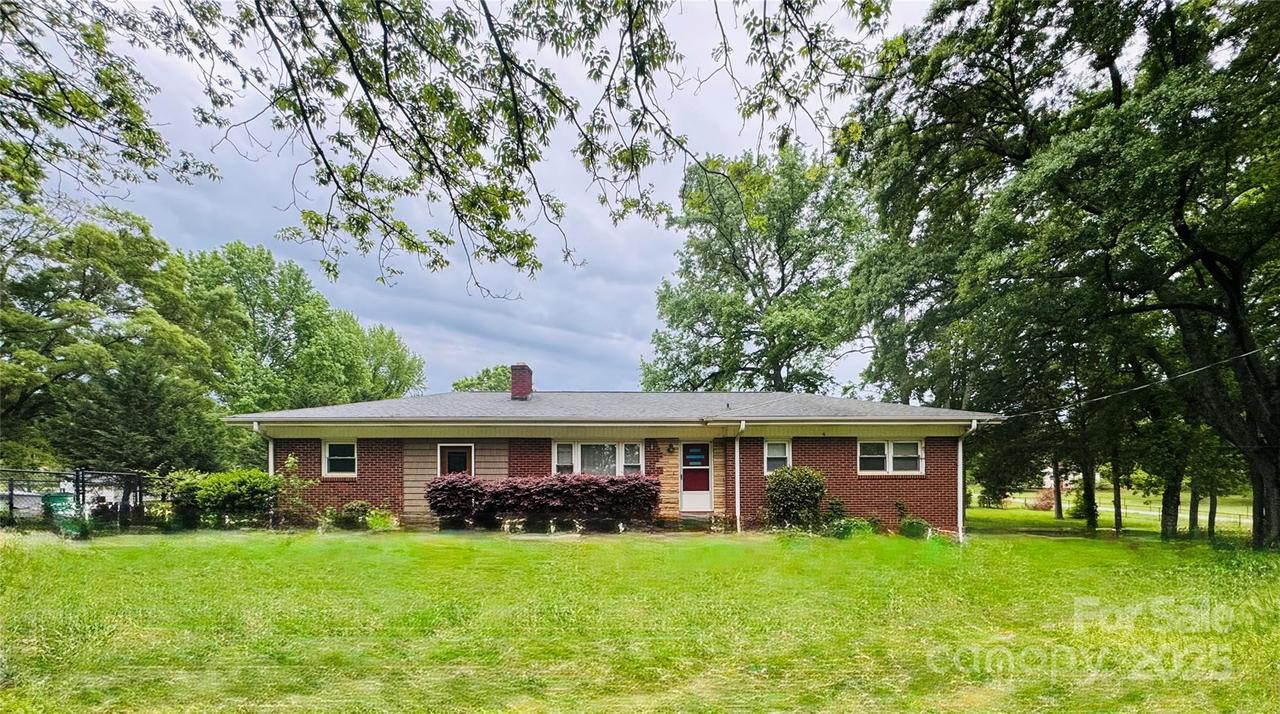 6615 Mount Holly Rd., Charlotte, NC 28214