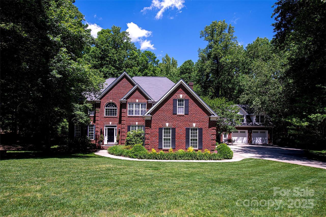 3546 Weddington Oaks Dr., Weddington, NC 28104