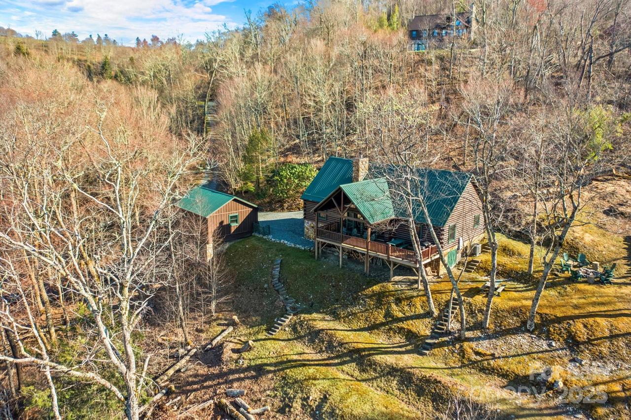 106 Dandelion Ln., Banner Elk, NC 28604