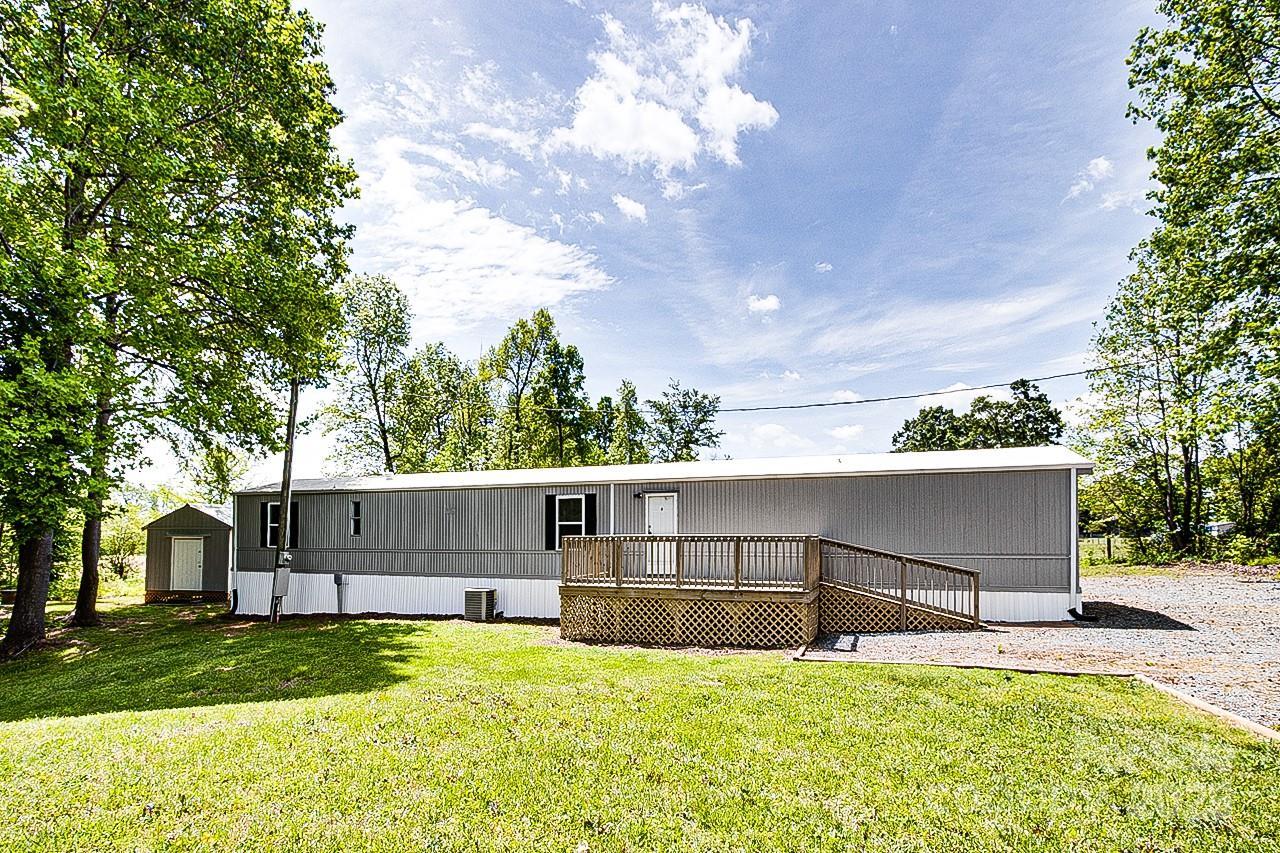 [Address Hidden by Seller], Siler City, NC 27344