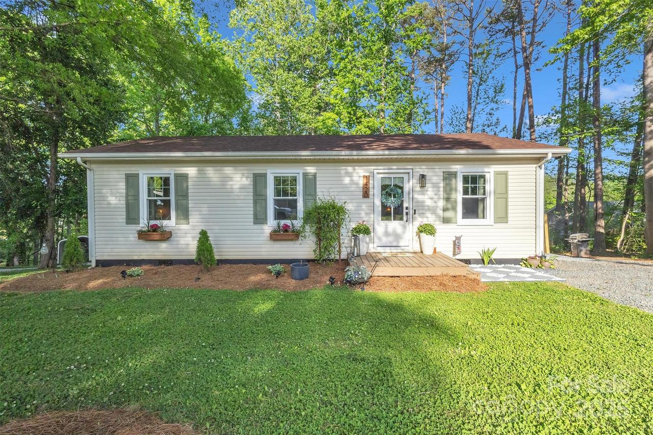 1420 Columbus St., Albemarle, NC 28001