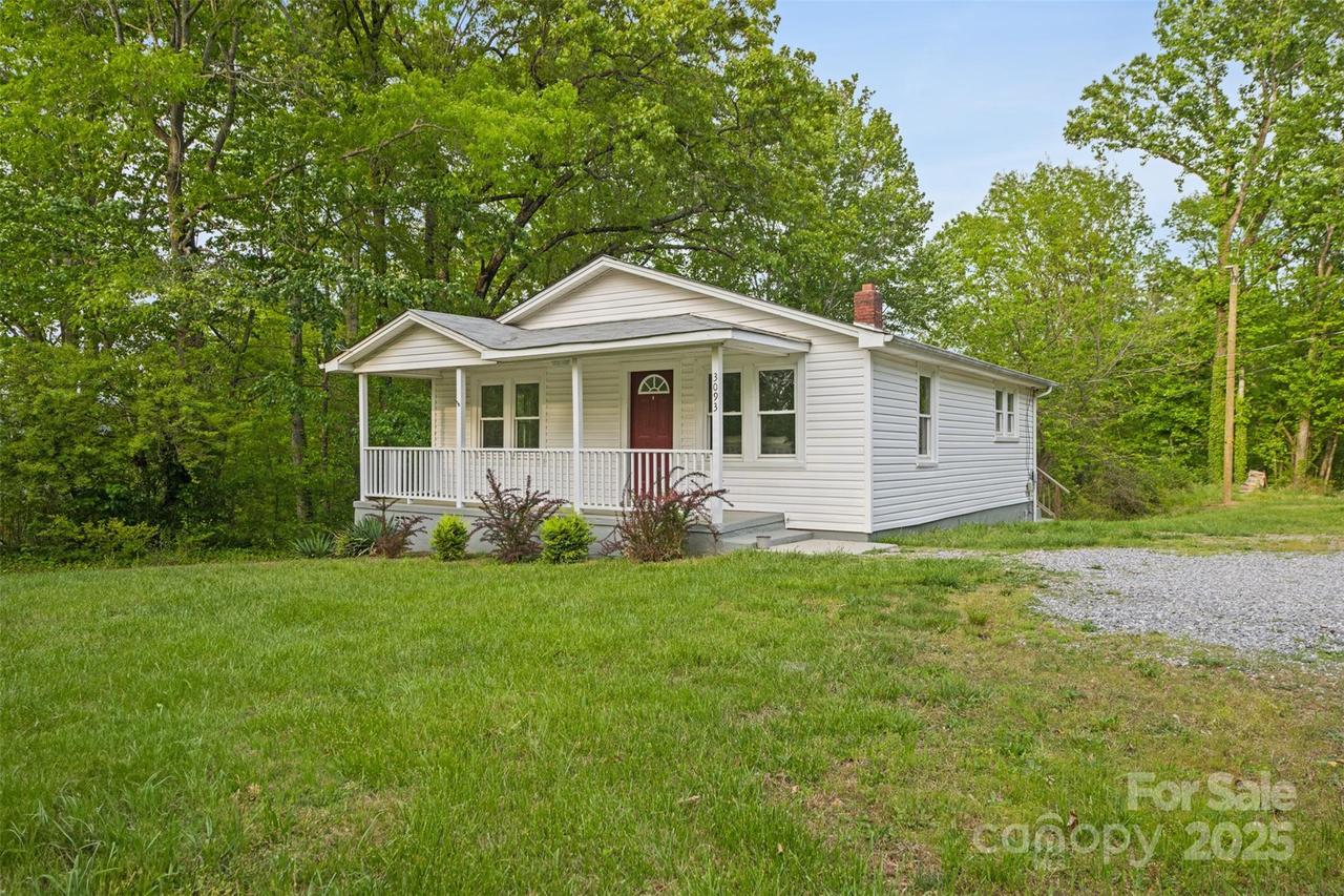 3093 Flat Gap Rd., Valdese, NC 28690
