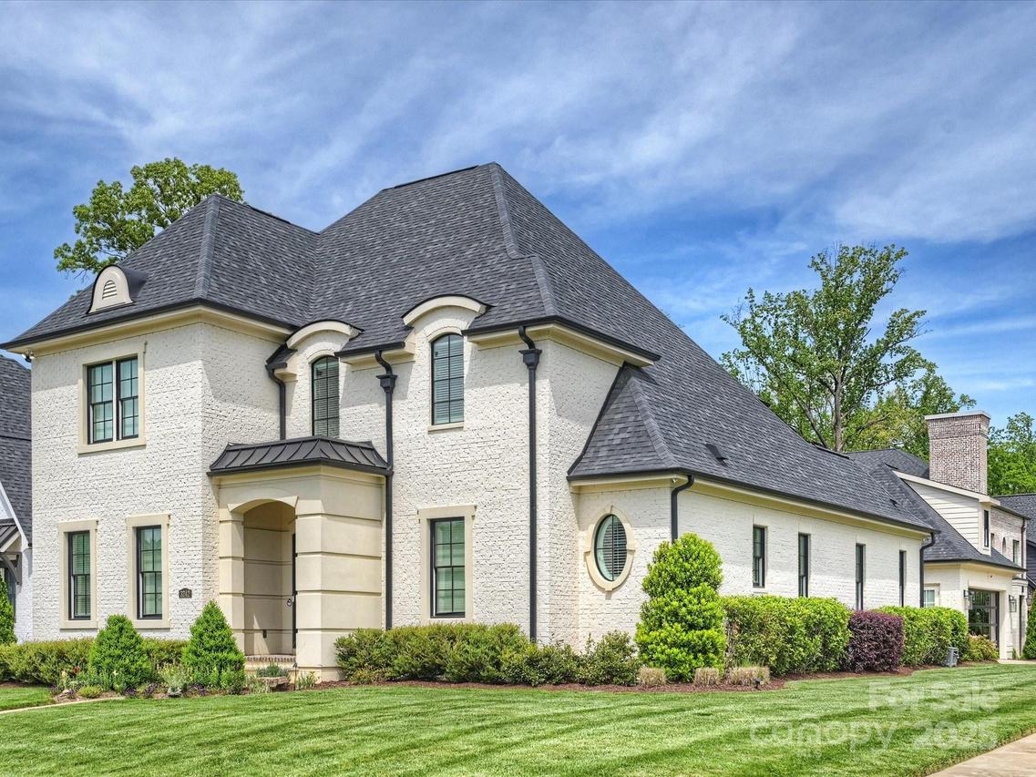 3242 Maymont Pl., Charlotte, NC 28205