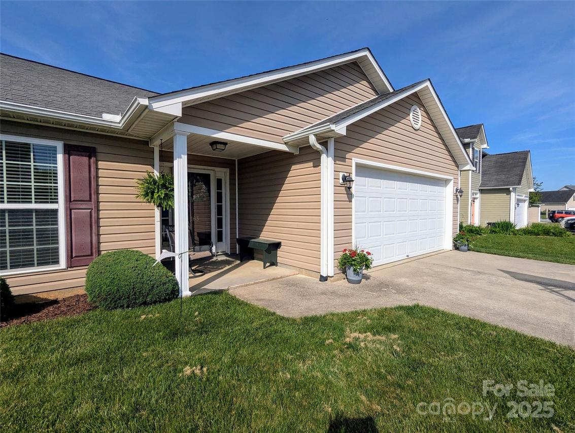 163 W Swift Creek Rd., Fletcher, NC 28732