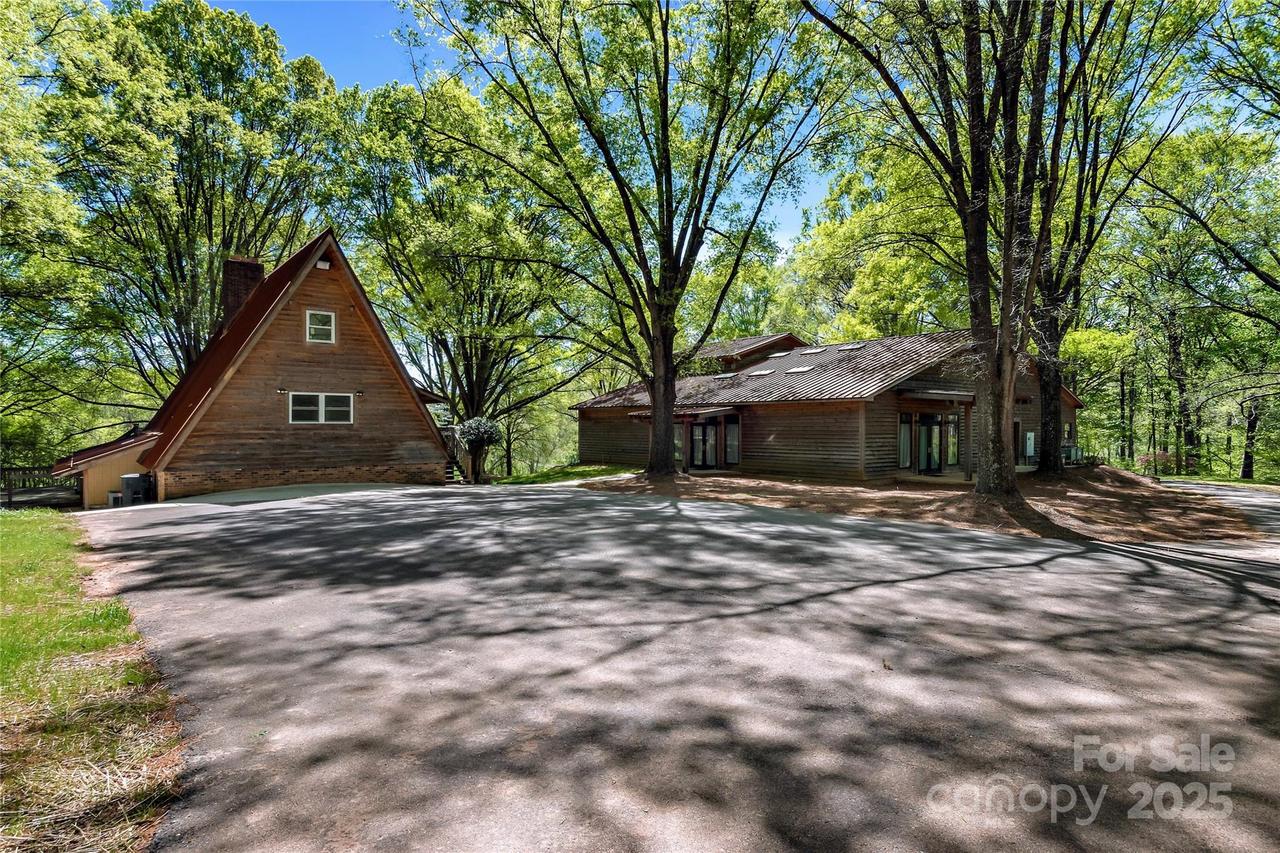 2950 Beroth Rd., Pfafftown, NC 27040
