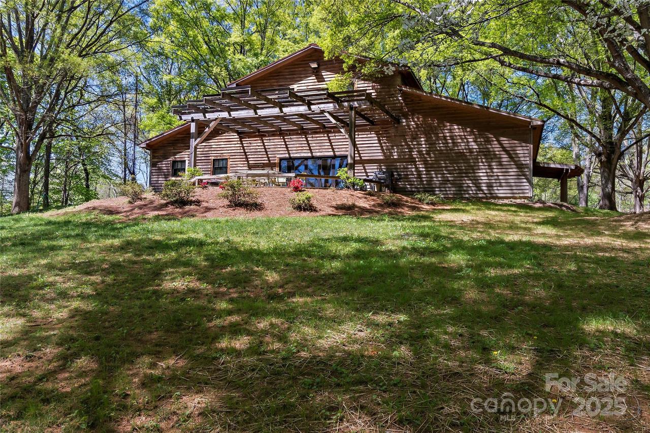 2950 Beroth Rd., Pfafftown, NC 27040
