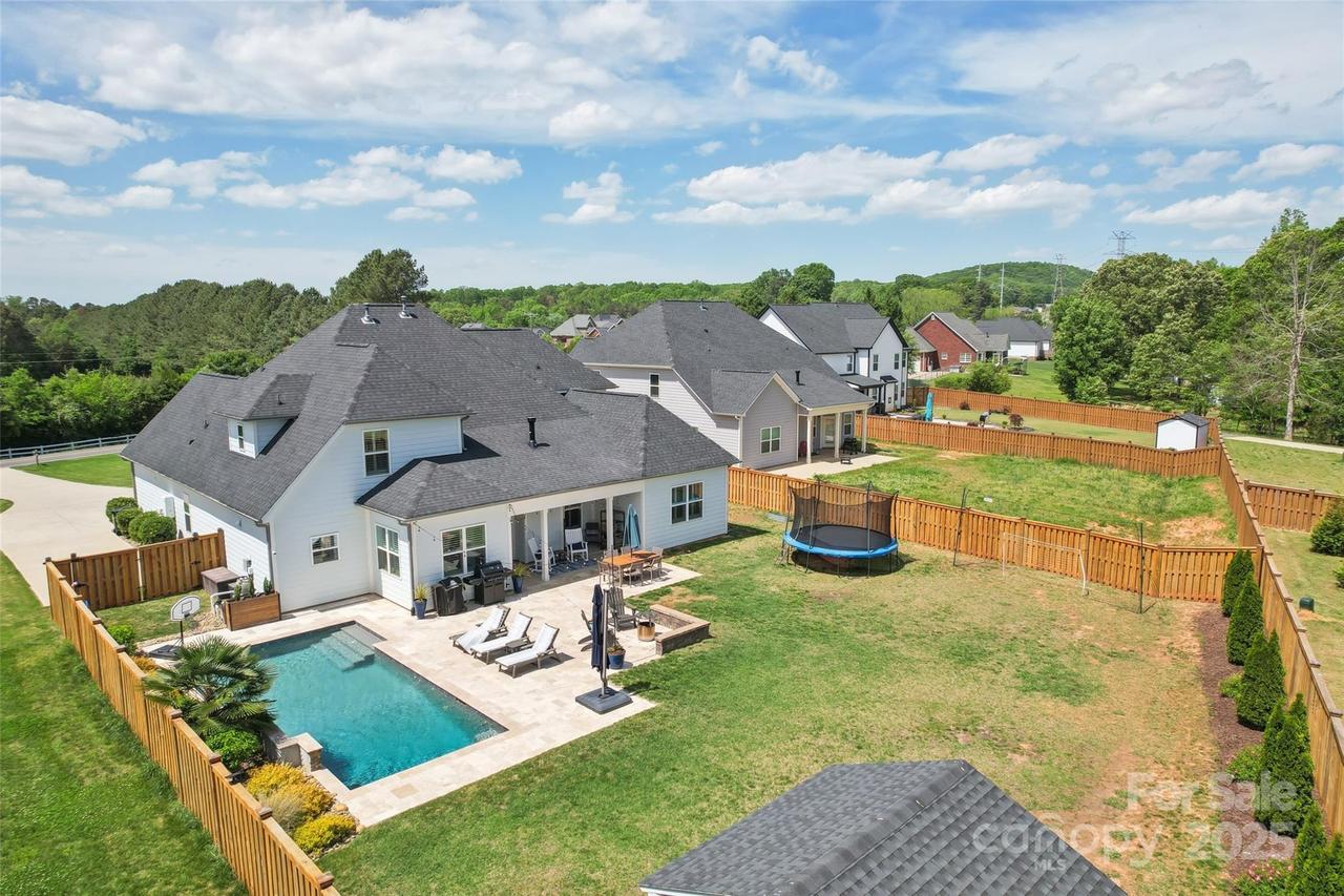 959 Robinson Rd., Gastonia, NC 28056