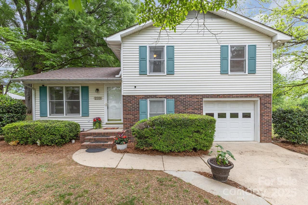 209 Palmer St., Albemarle, NC 28001
