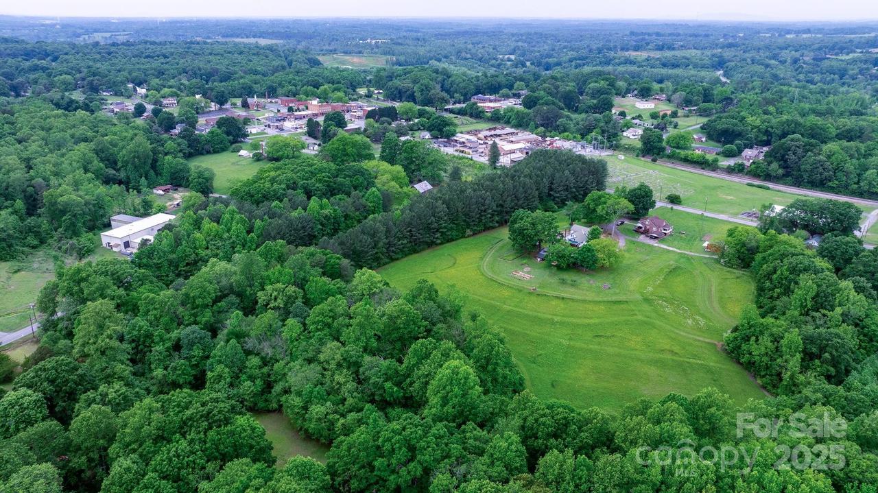 E Central Ave., Catawba, NC 28609