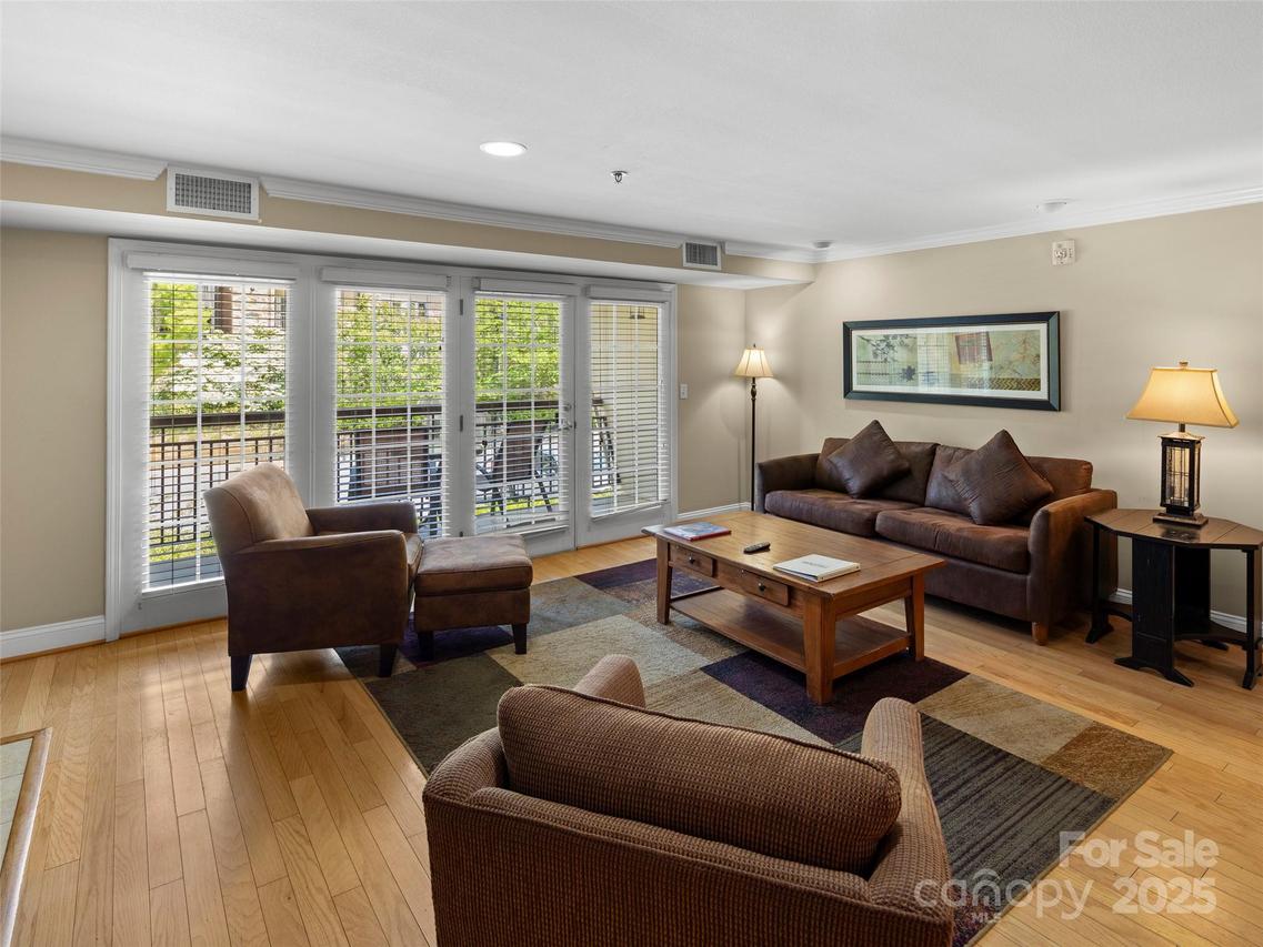 401 Bowling Park Rd., Asheville, NC 28803