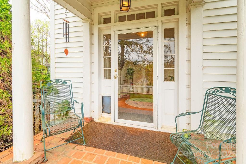 891 Hendersonville Rd. #3, Asheville, NC 28803