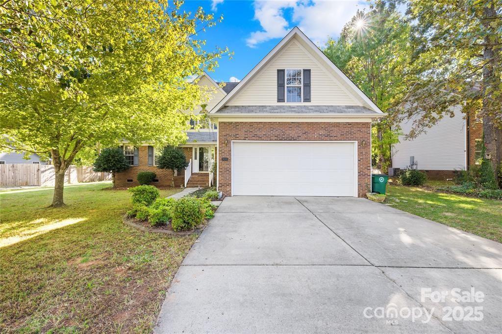 1035 Hawthorne Dr., Indian Trail, NC 28079