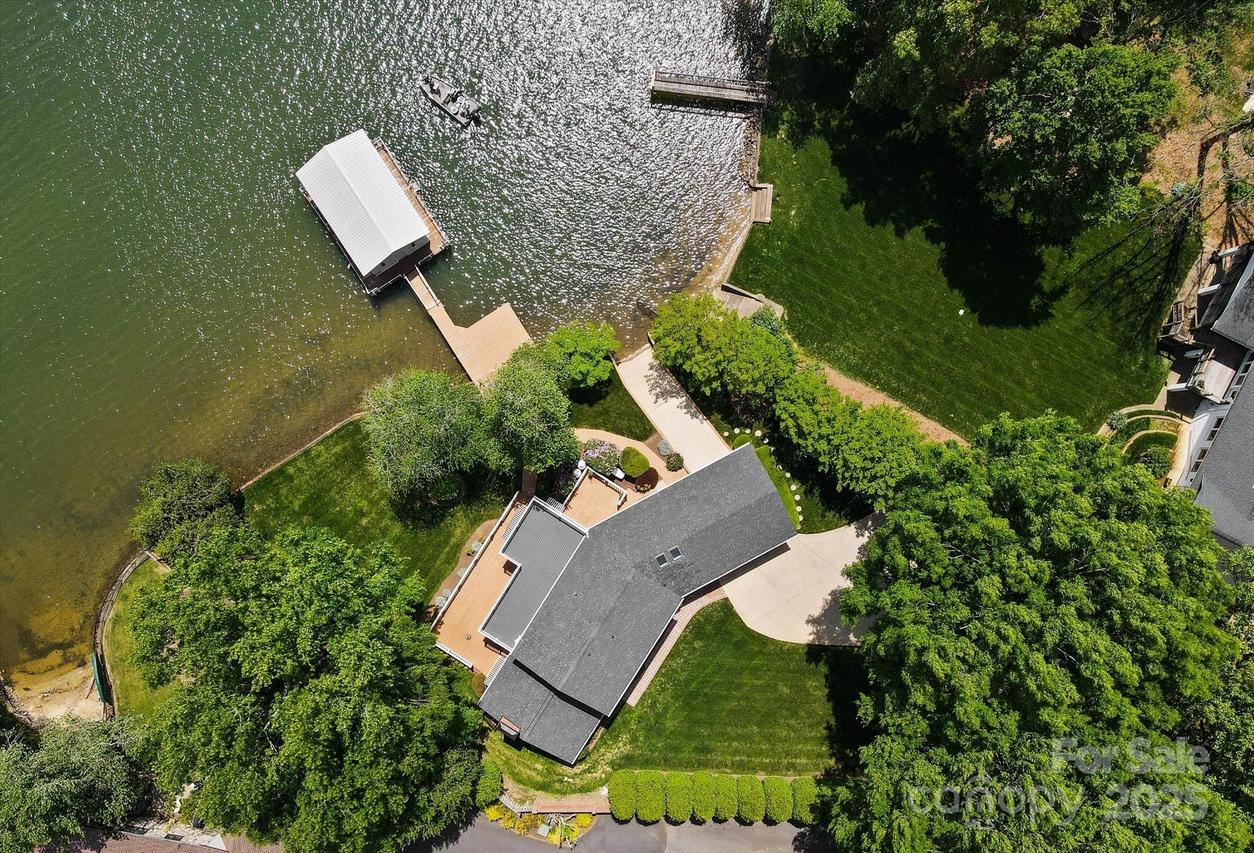 273 Leeward Point Loop #14, Taylorsville, NC 28681
