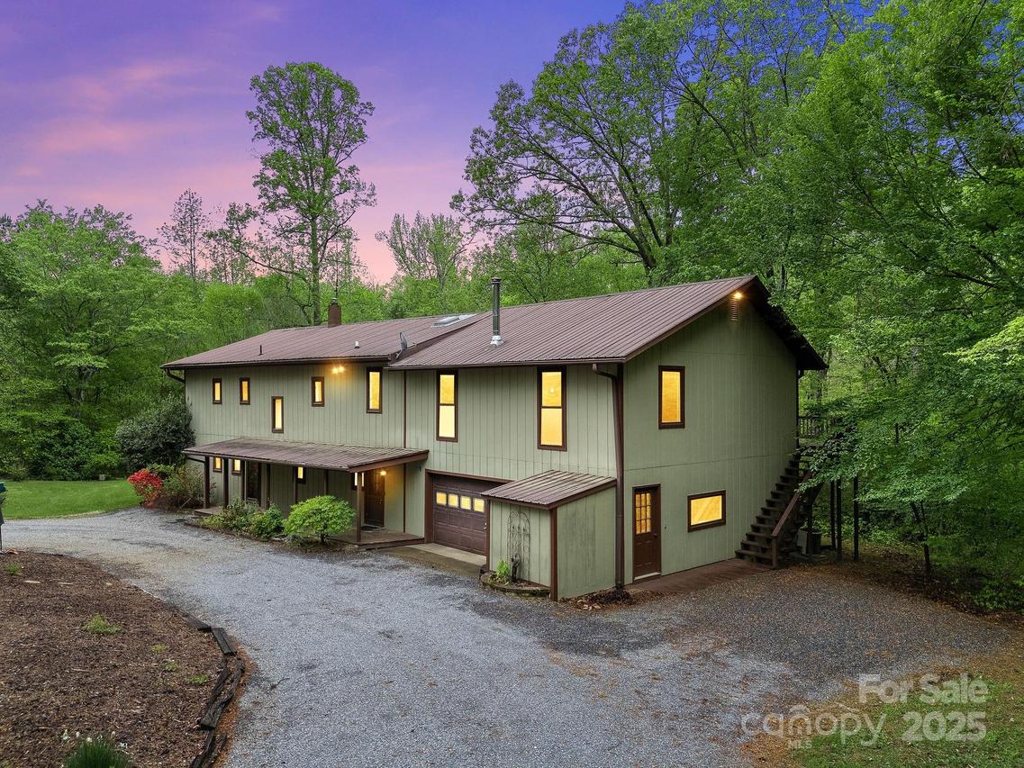 241 Pinefield Dr., Tryon, NC 28782