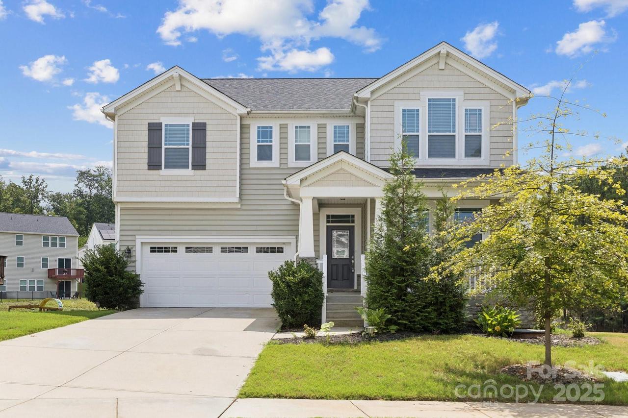 17121 Carolina Pine Row, Charlotte, NC 28278