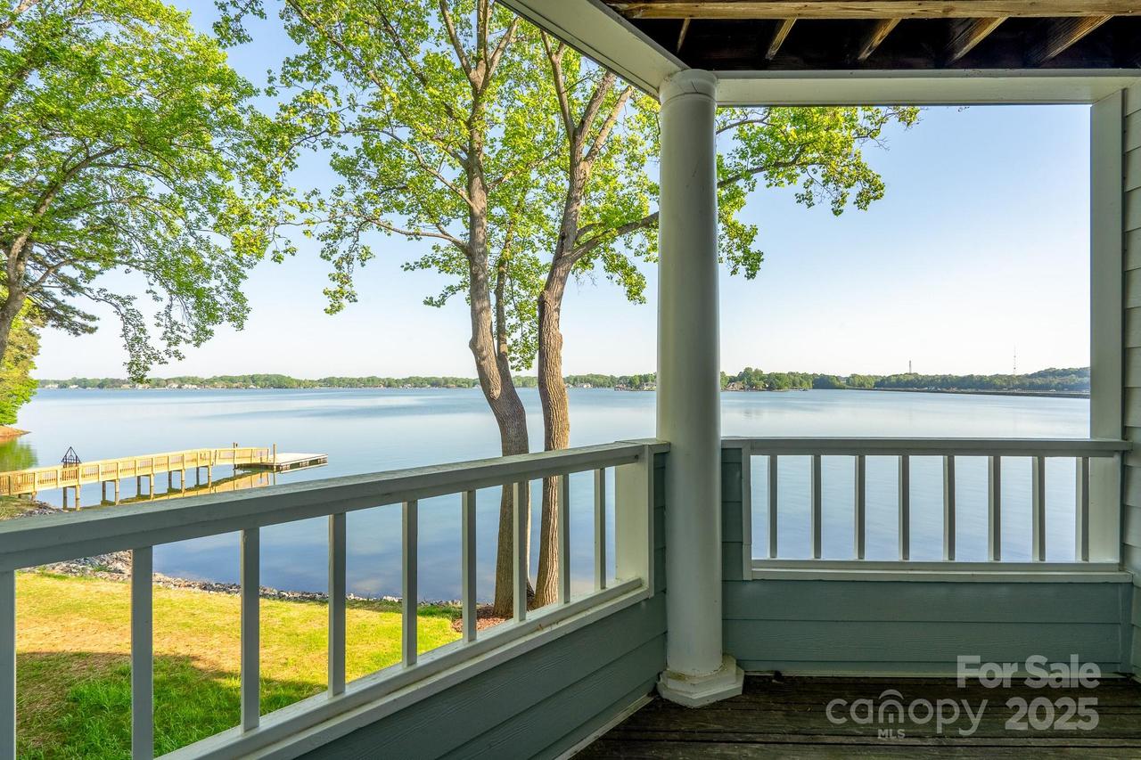 350 Northwest Dr., Davidson, NC 28036
