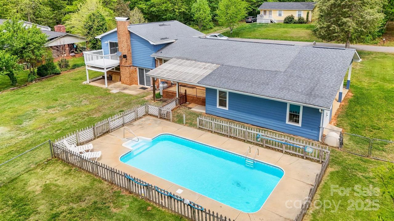 2649 Tiffany St., Conover, NC 28613
