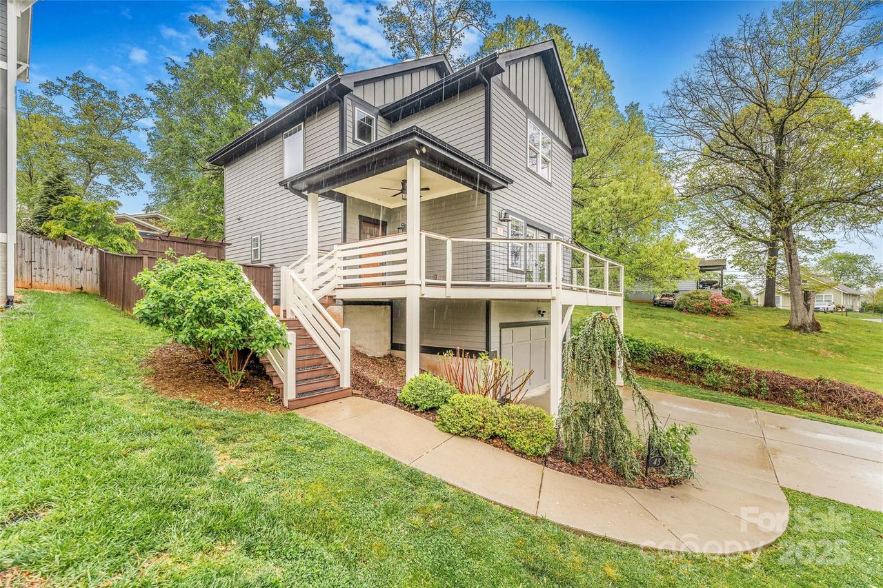45 Tahkieostie Tr., Asheville, NC 28806