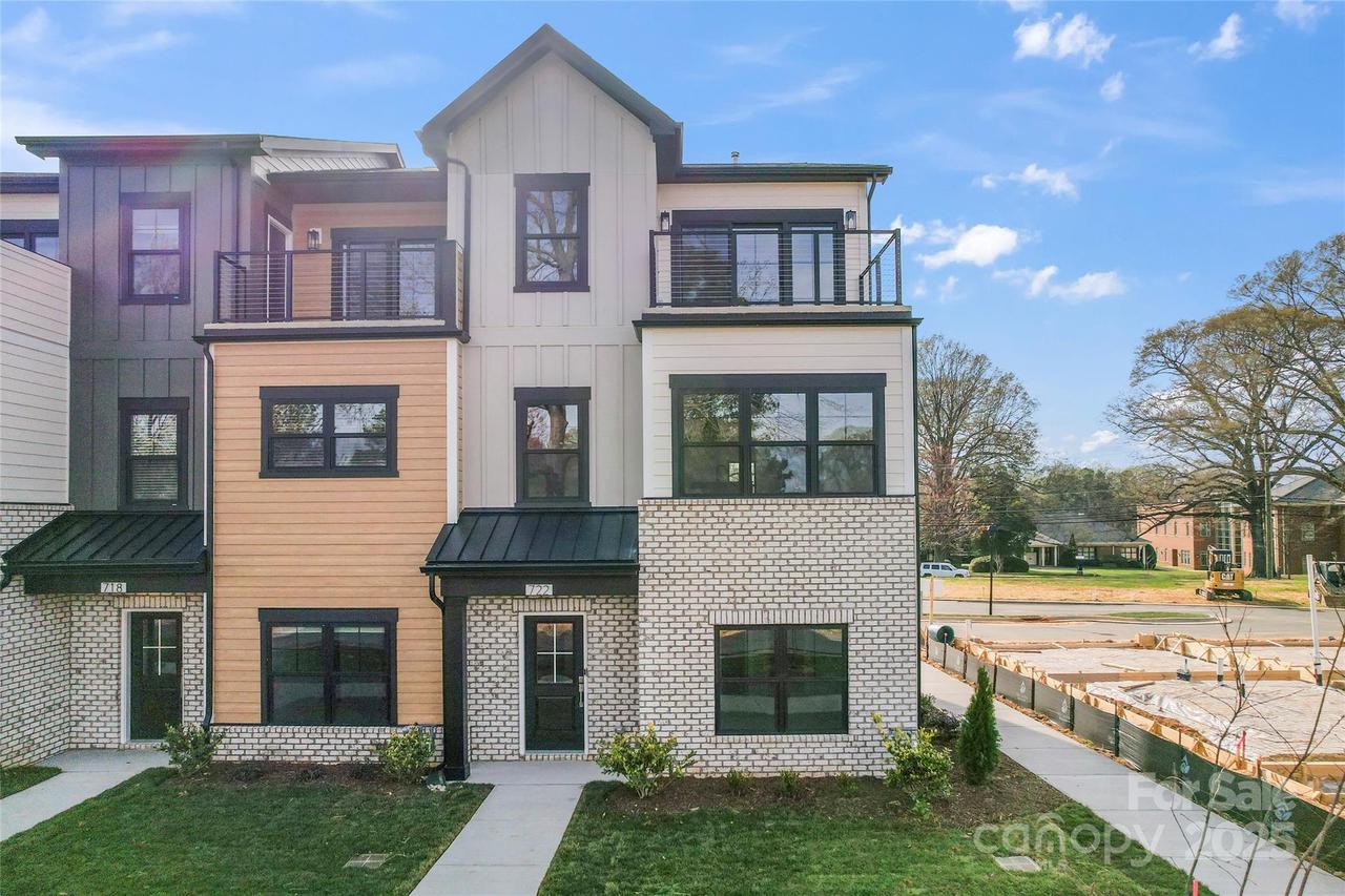 722 Falling Oak Alley #20, Huntersville, NC 28078