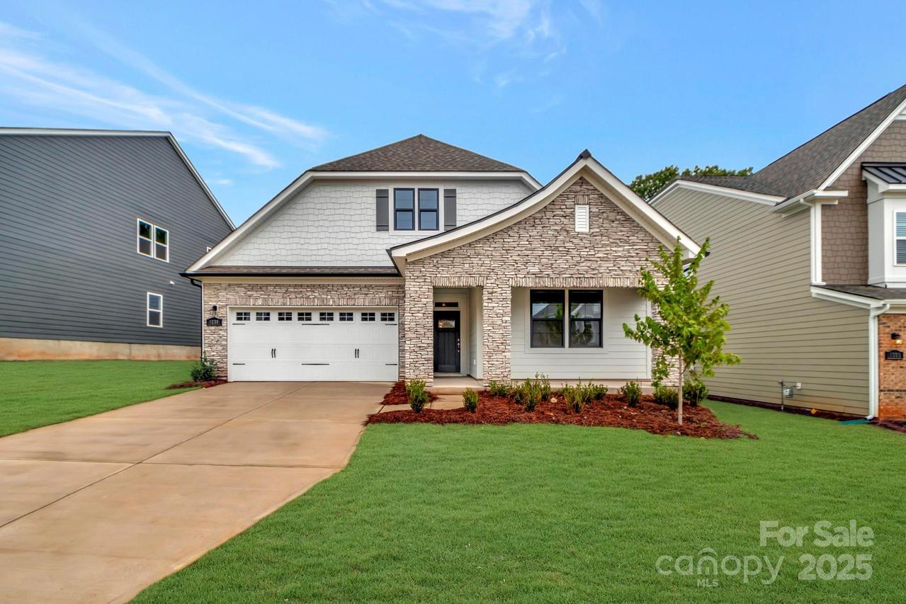 1239 Yellow Springs Dr., Huntersville, NC 28078