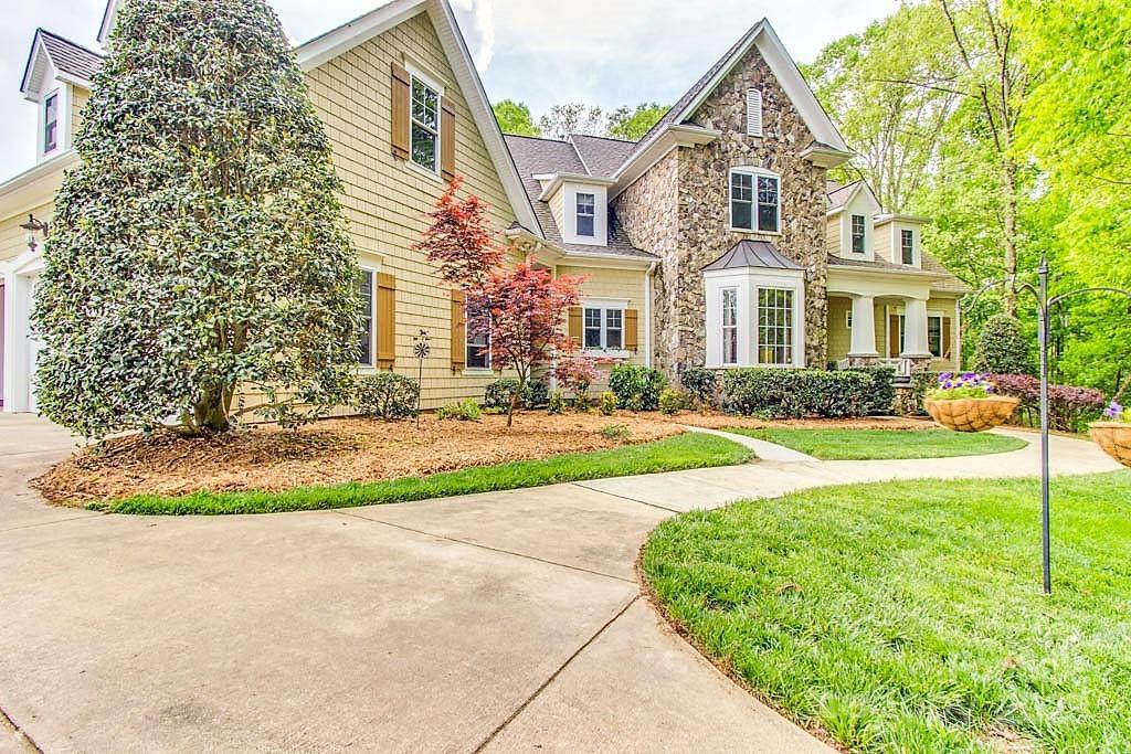 3400 Baucom Manor Rd., Monroe, NC 28110