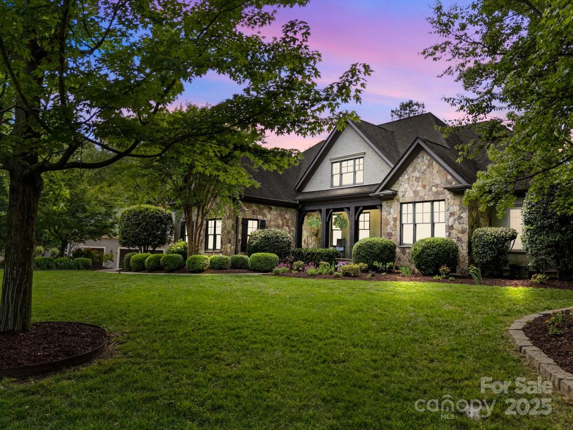 21305 Sandy Cove Rd., Cornelius, NC 28031