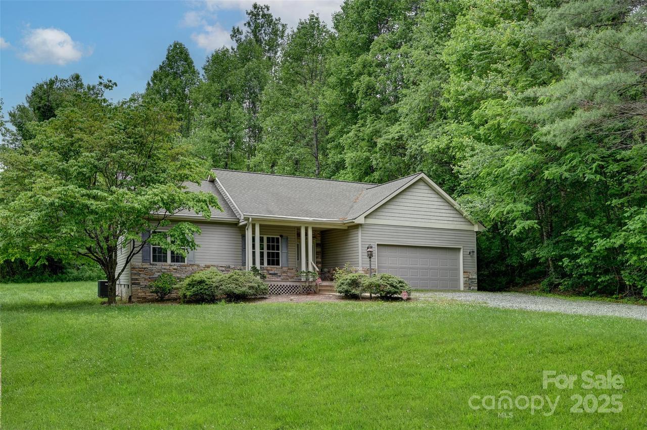 191 Berea Church Rd., Hendersonville, NC 28739