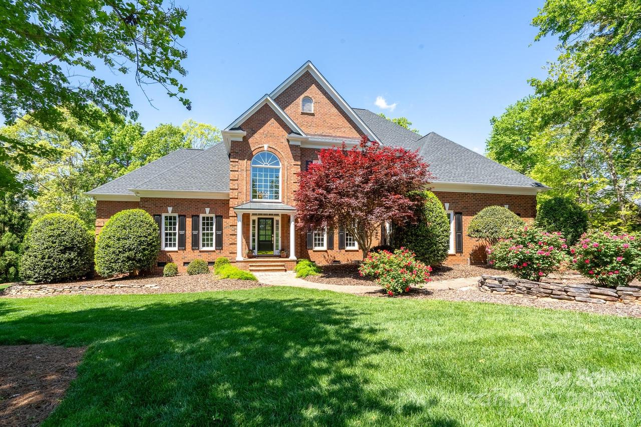 139 Stonebridge Dr., New London, NC 28127