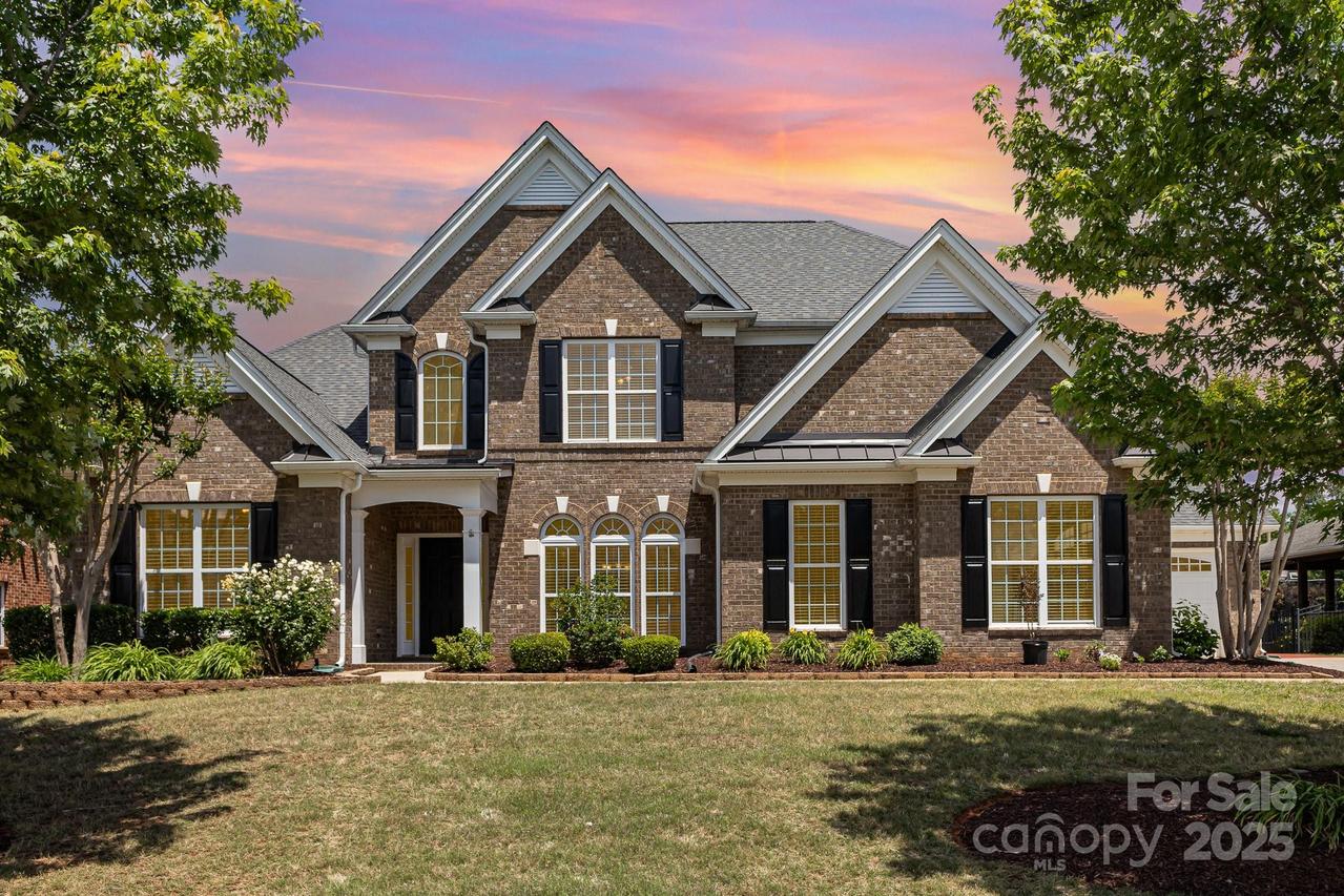 10202 Alouette Dr., Waxhaw, NC 28173