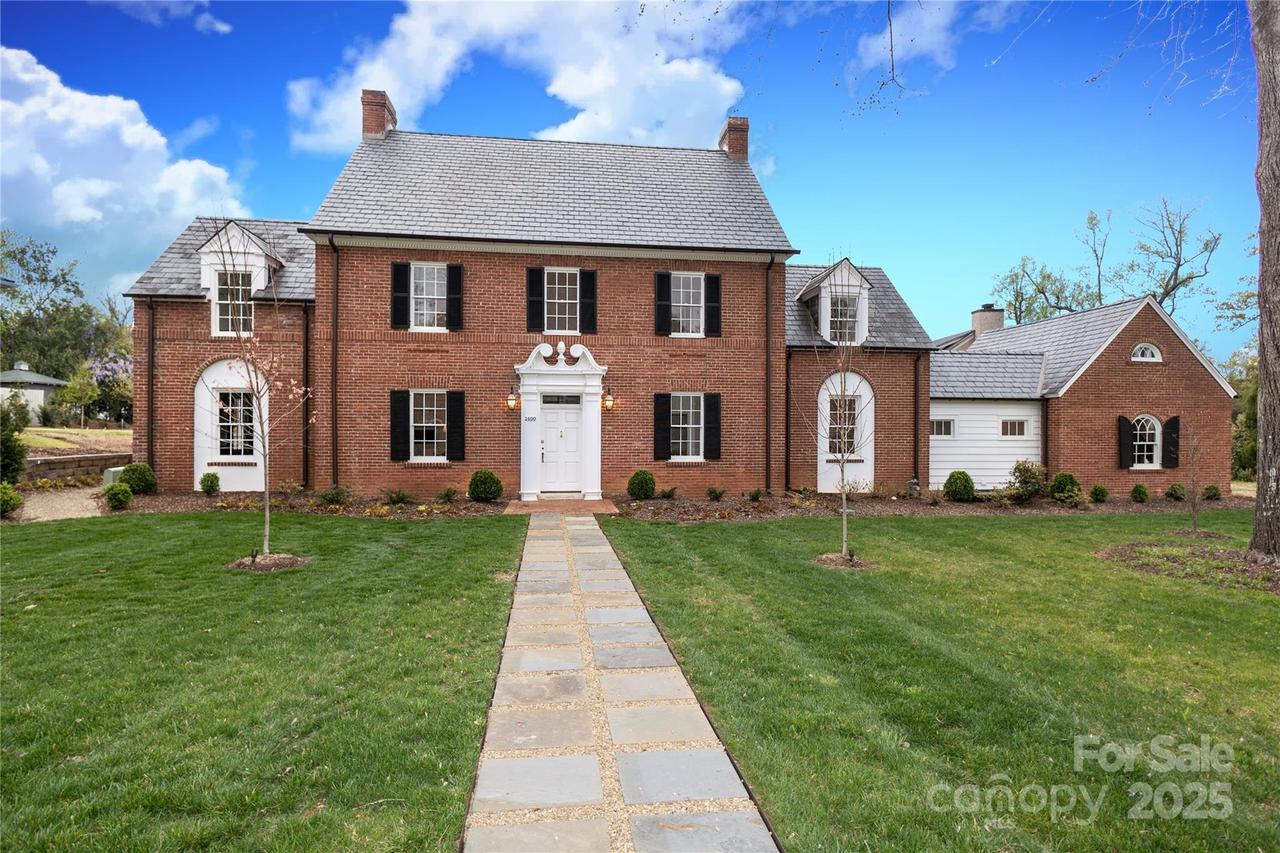 2400 Mecklenburg Ave., Charlotte, NC 28205