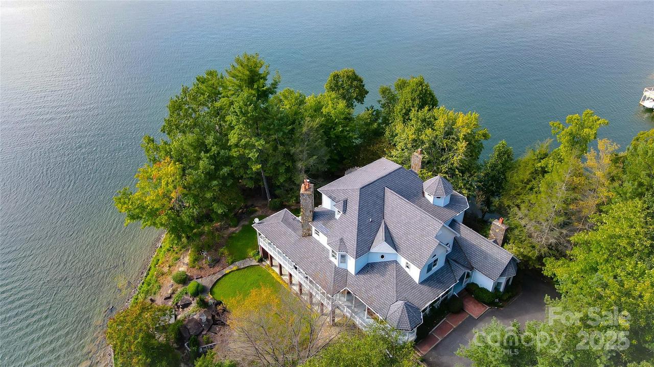 4950 Canterbury Pl., Morganton, NC 28655