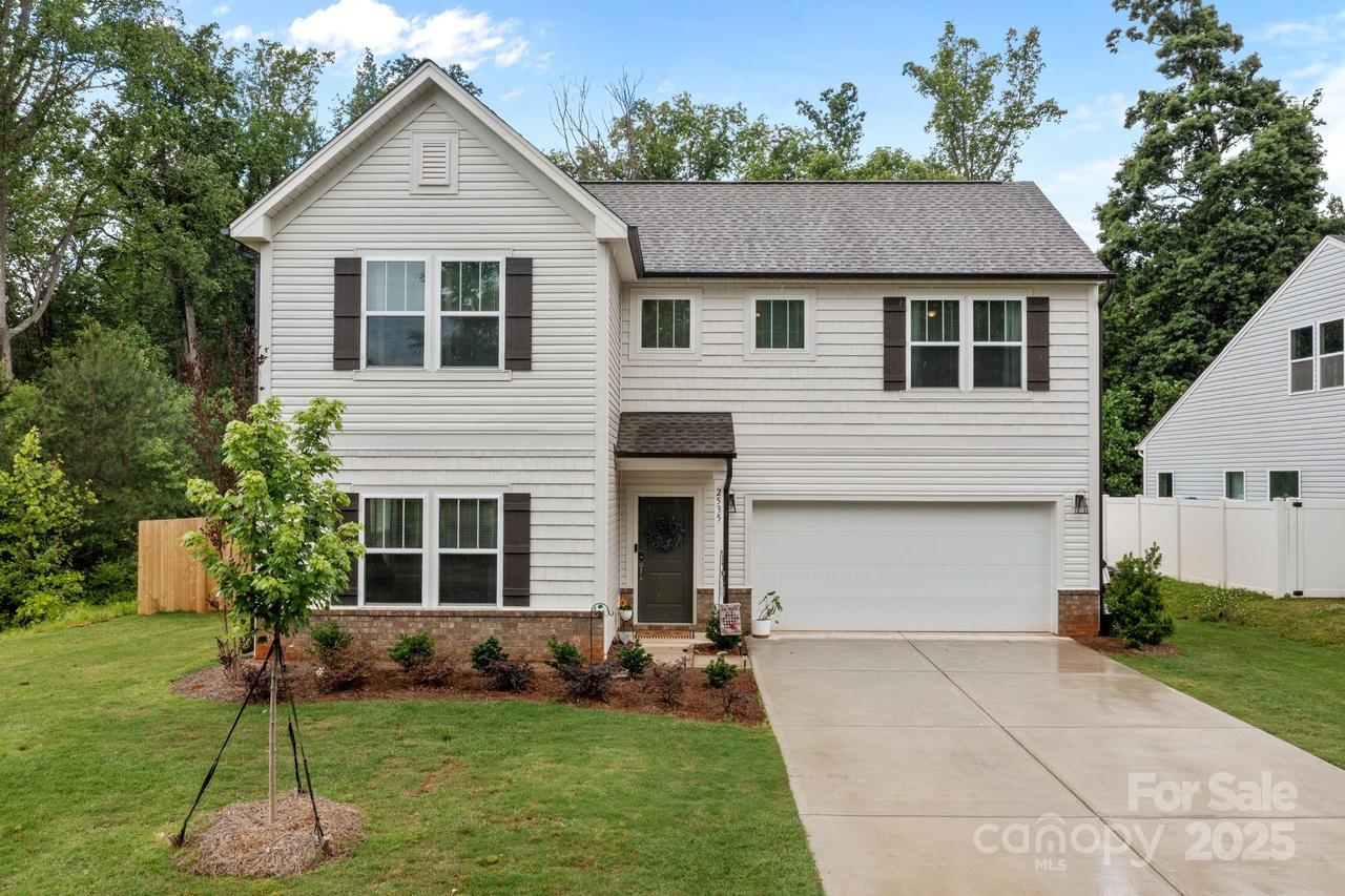 2535 Andes Dr., Statesville, NC 28625