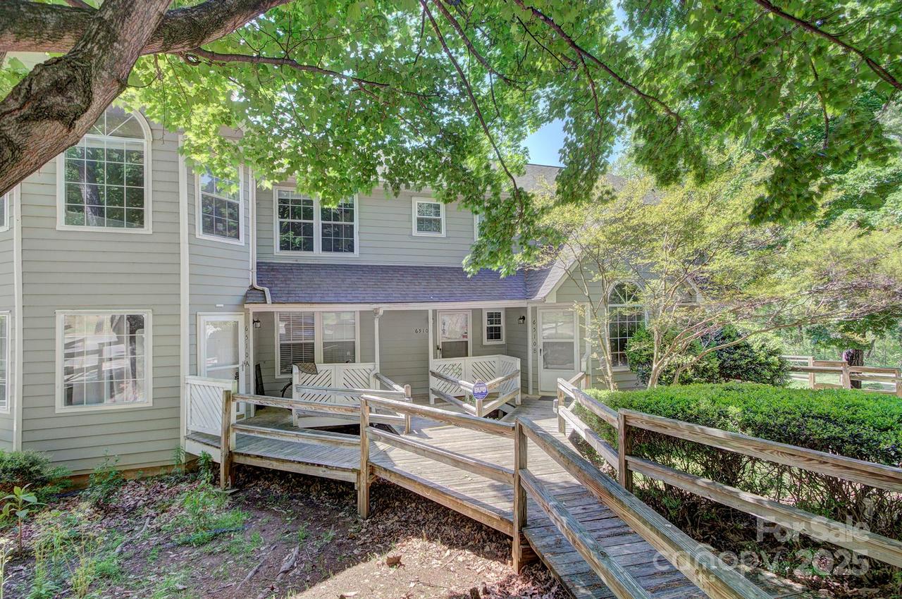 6510 Clavell Ln. #B, Charlotte, NC 28210