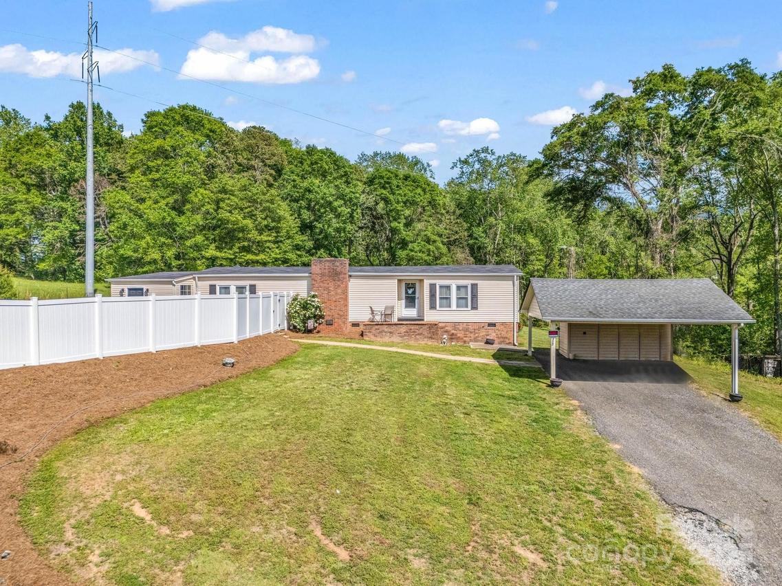 317 Long Branch Rd., Kings Mountain, NC 28086