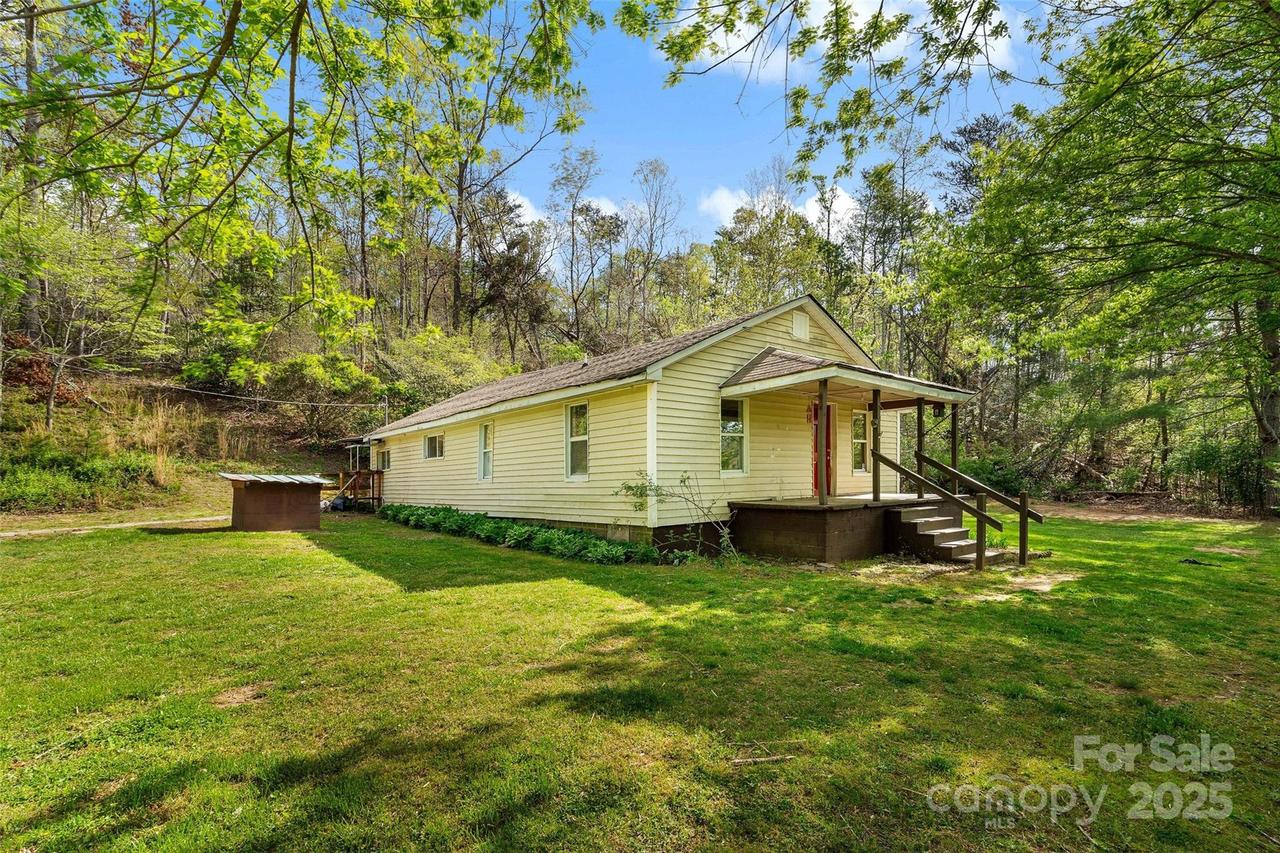1470 Lytle Mountain Rd., Marion, NC 28752