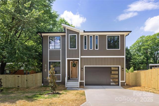 New Construction Homes For Sale This Week That Attend Harding University High School: April 30th to May 6th