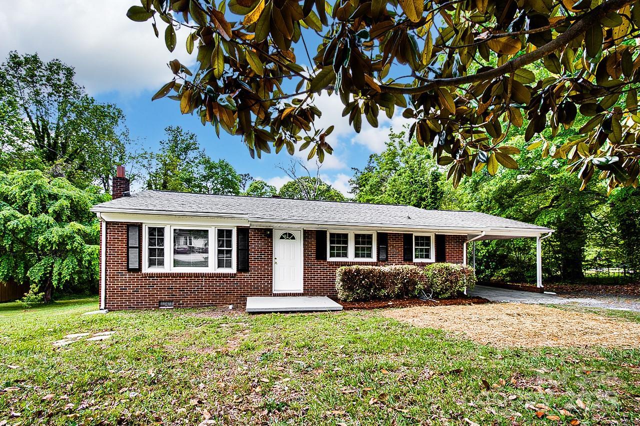 [Address Hidden by Seller], Asheboro, NC 27203