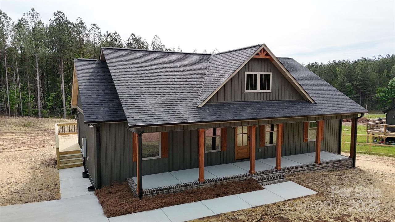 108 Big Hill Rd., Lawndale, NC 28090