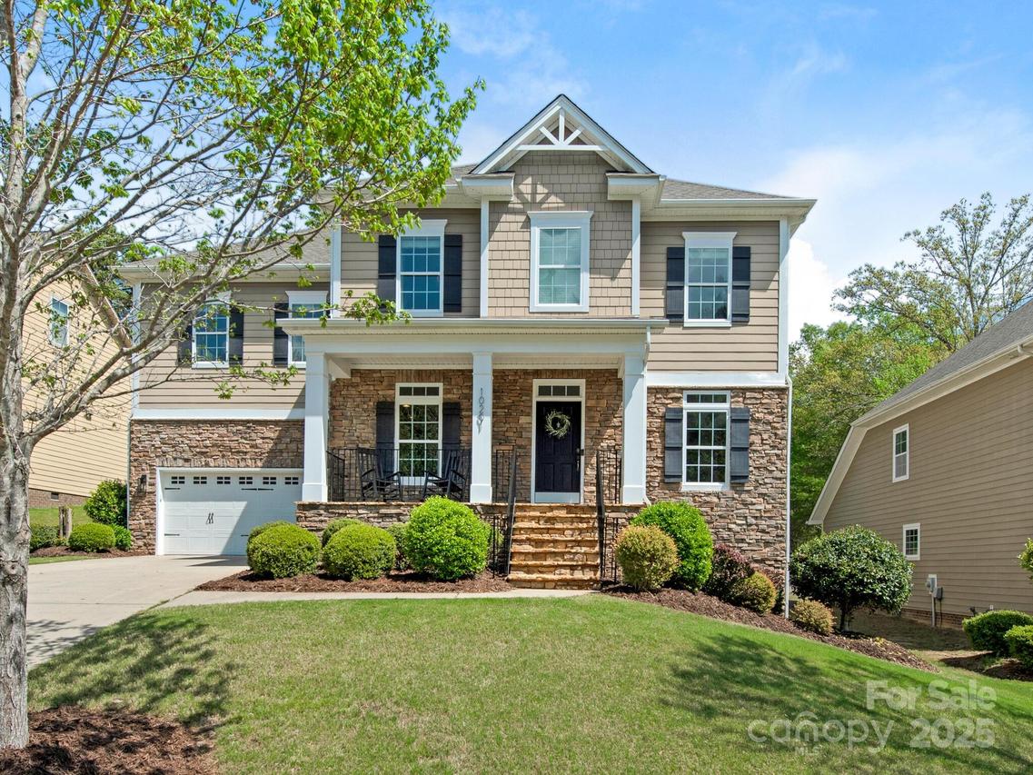 10201 Daufuskie Dr., Charlotte, NC 28278