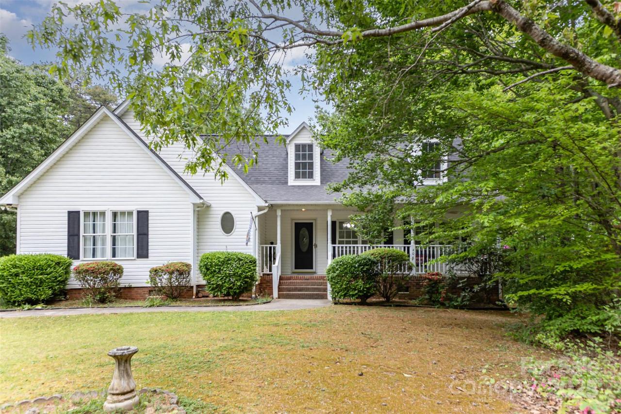 406 Brentwood Cir., Kannapolis, NC 28081