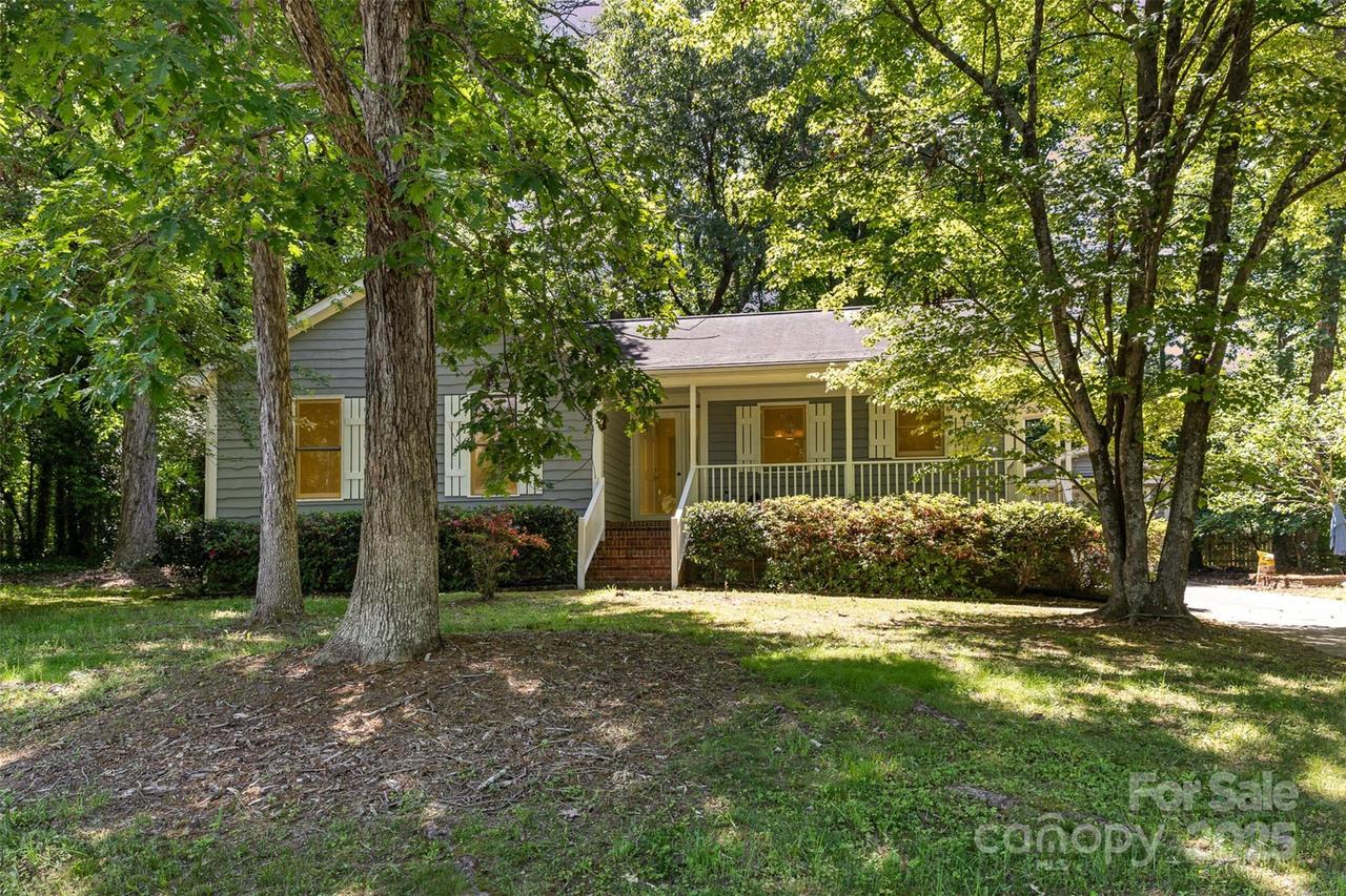 16320 Peach Grove Ln., Charlotte, NC 28277