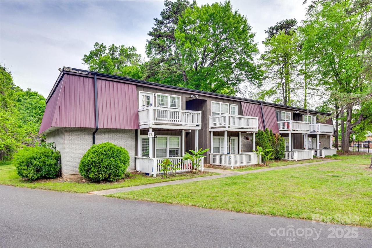 831 Mcalway Rd., Charlotte, NC 28211