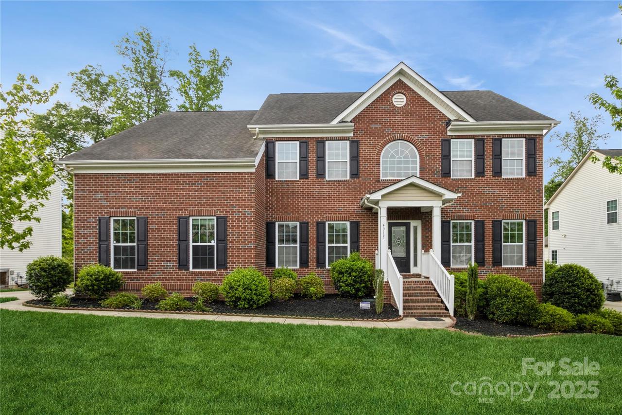 4015 Amber Leigh Way Dr., Charlotte, NC 28269