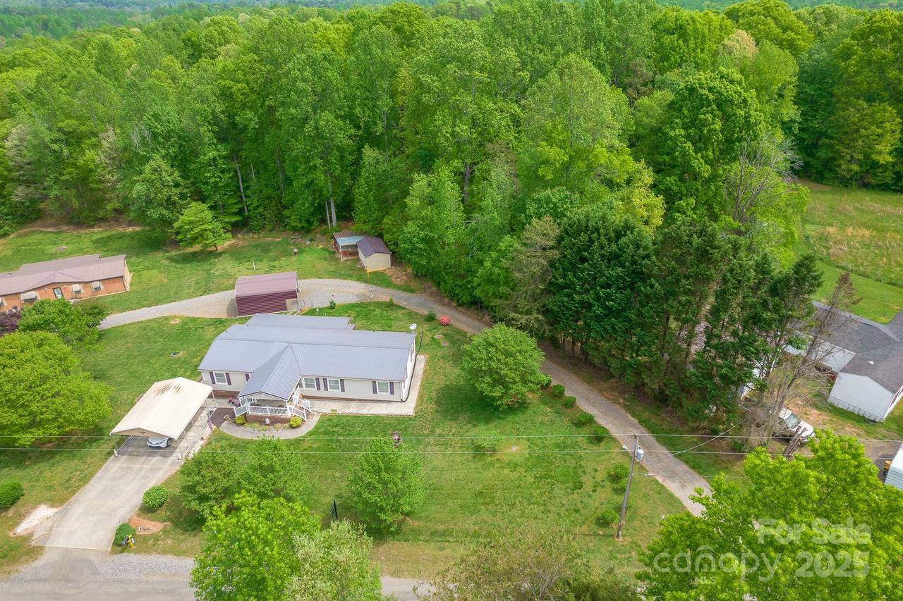 Tucker Rd., Statesville, NC 28677