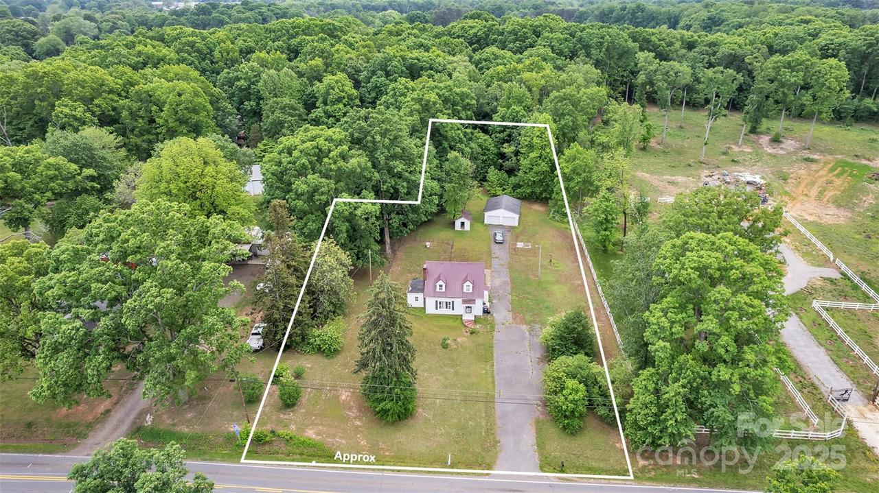 3101 Hickory Hwy., Statesville, NC 28677