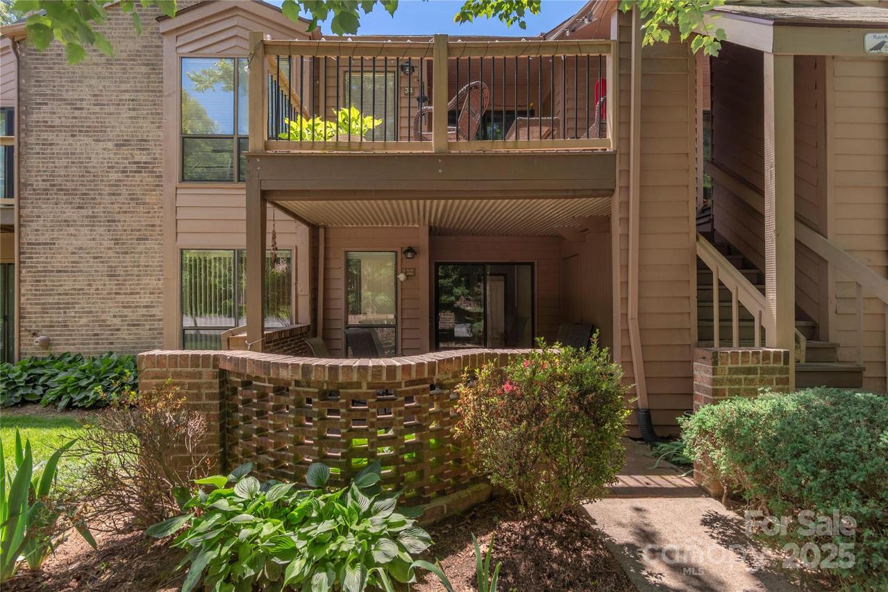 33 Ravencroft Ln. #E33, Asheville, NC 28803