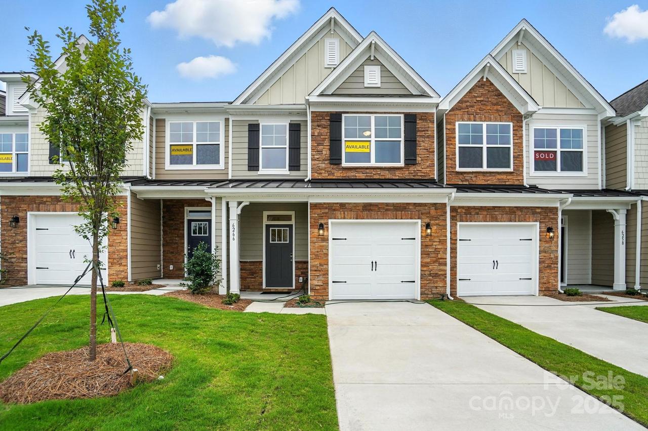 6266 Tea Olive Dr. #238, Harrisburg, NC 28075